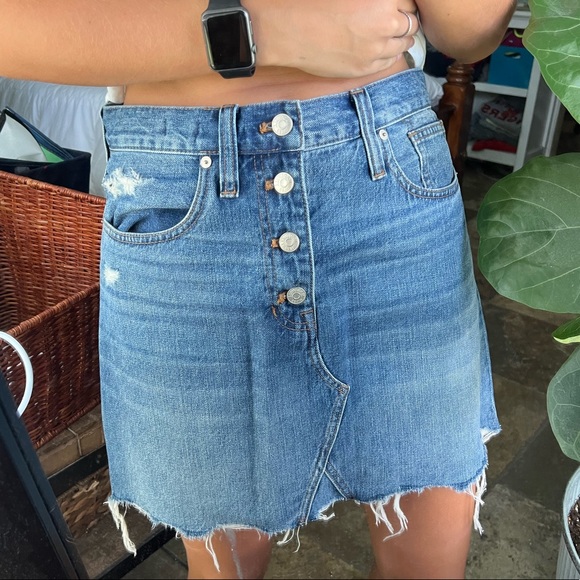 Madewell Rigid Denim A-Line Mini Skirt in Lakeline - Picture 4 of 11